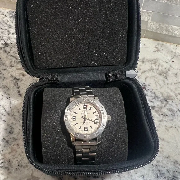 Ladies Breitling Chronometre - Picture 2 of 5